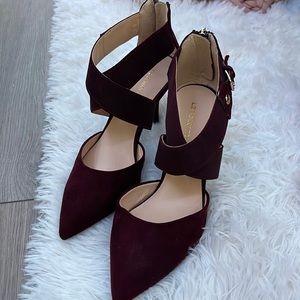 Never worn, maroon heels in a size 5.5 from Liz Claiborne